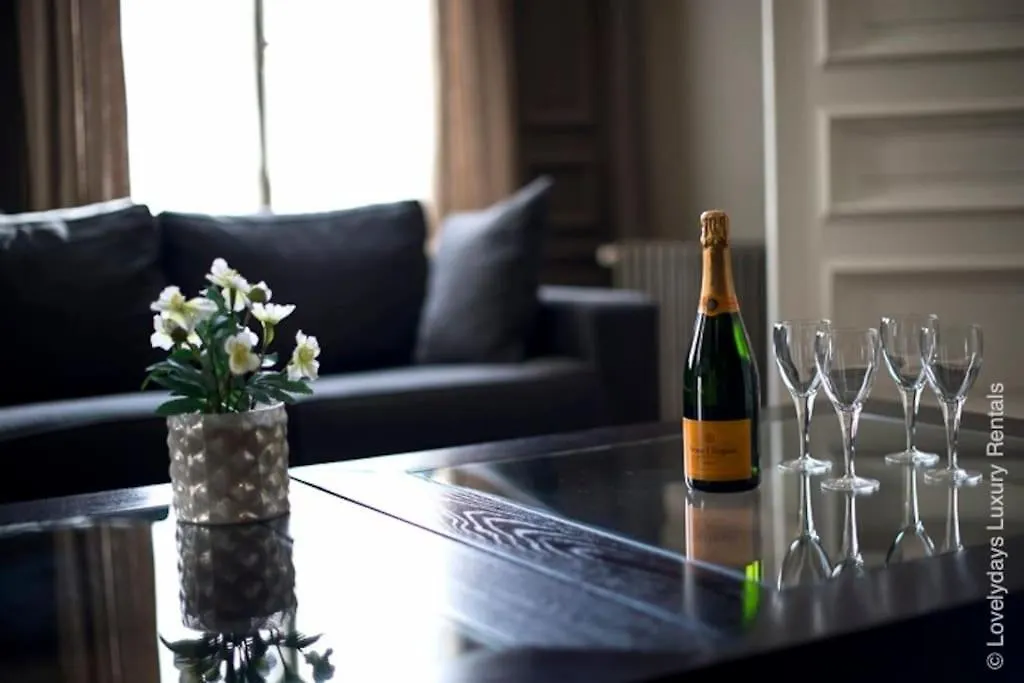 4P Elegant Flat, Vieux Lille, Carpark Apartment  Lille