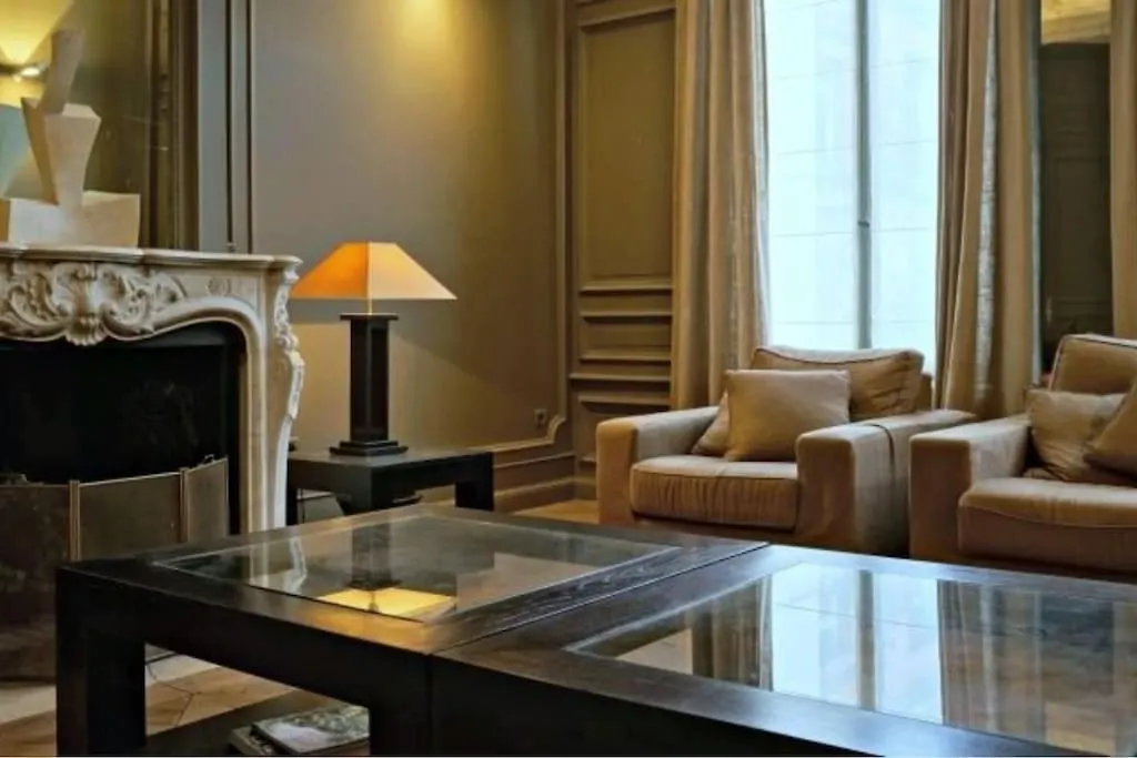 4P Elegant Flat, Vieux Lille, Carpark Apartment 0*, Lille